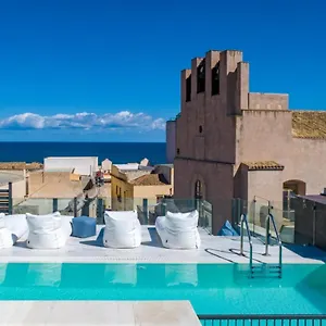 **** Aparthotel Azzoli - Apartments&skypool - Adults Only Italien